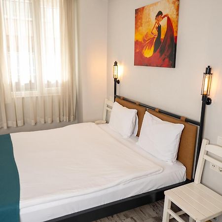 Hot Budget Ortakoy Istambul Exterior foto